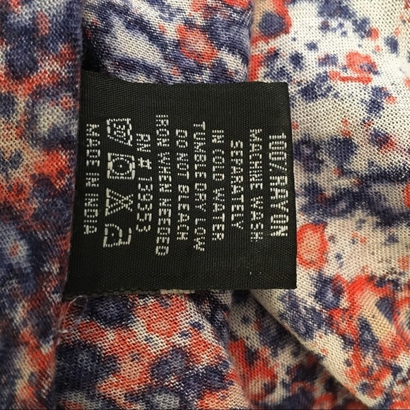 Ace Fashion sequins with pretty embroidered neck and hemline - Picture 9 of 10